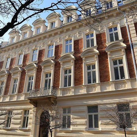 Apartament Emeryk Kraków Exteriör bild